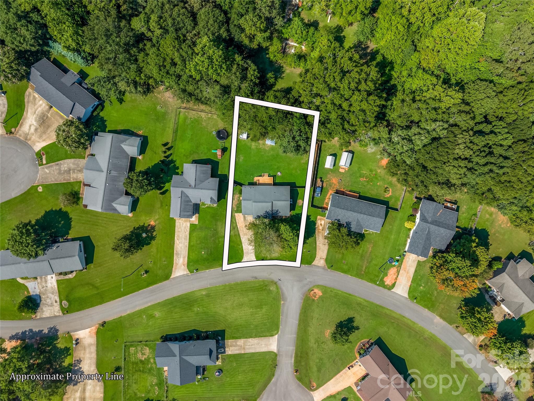 main property photo 30