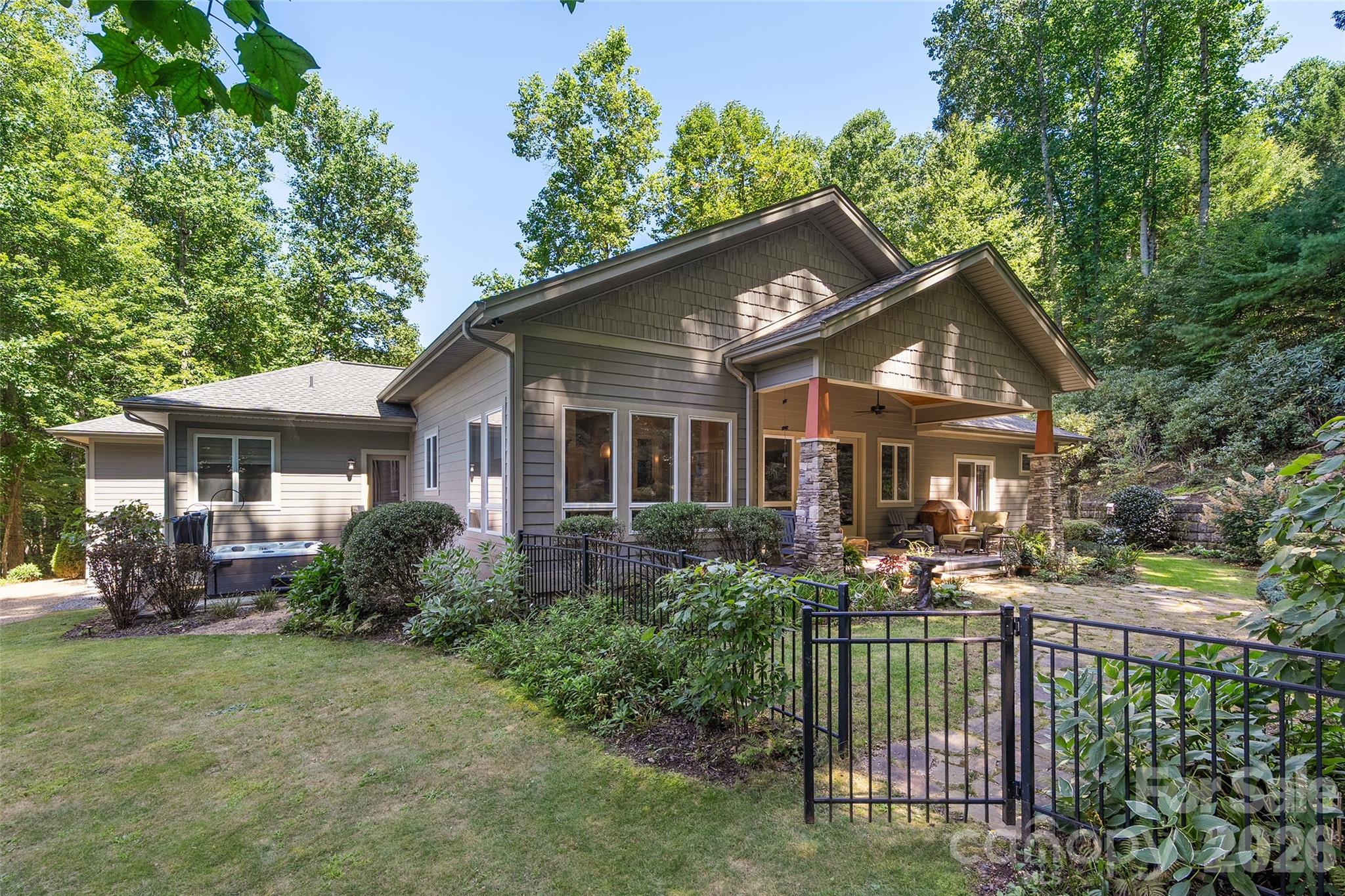main property photo 32