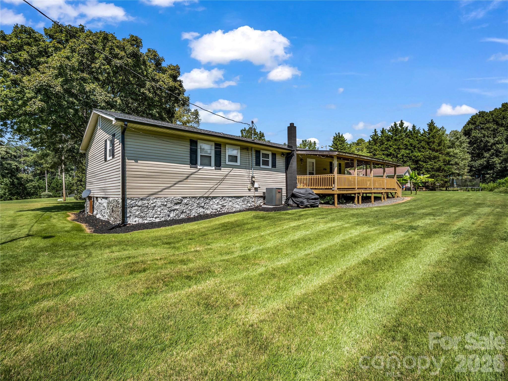 main property photo 31