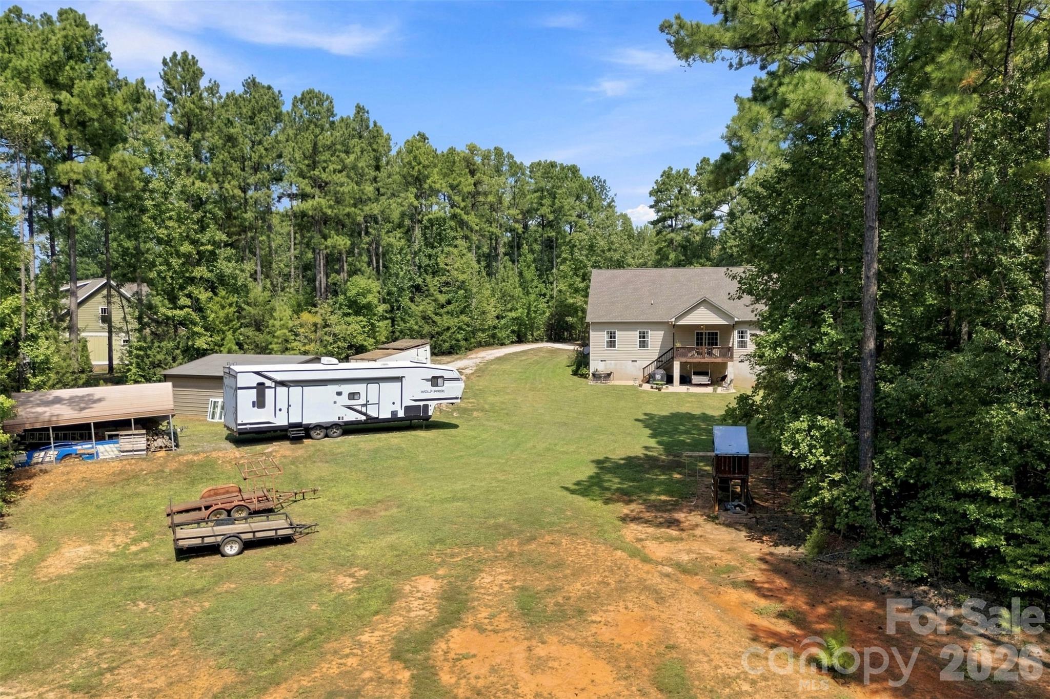 main property photo 38