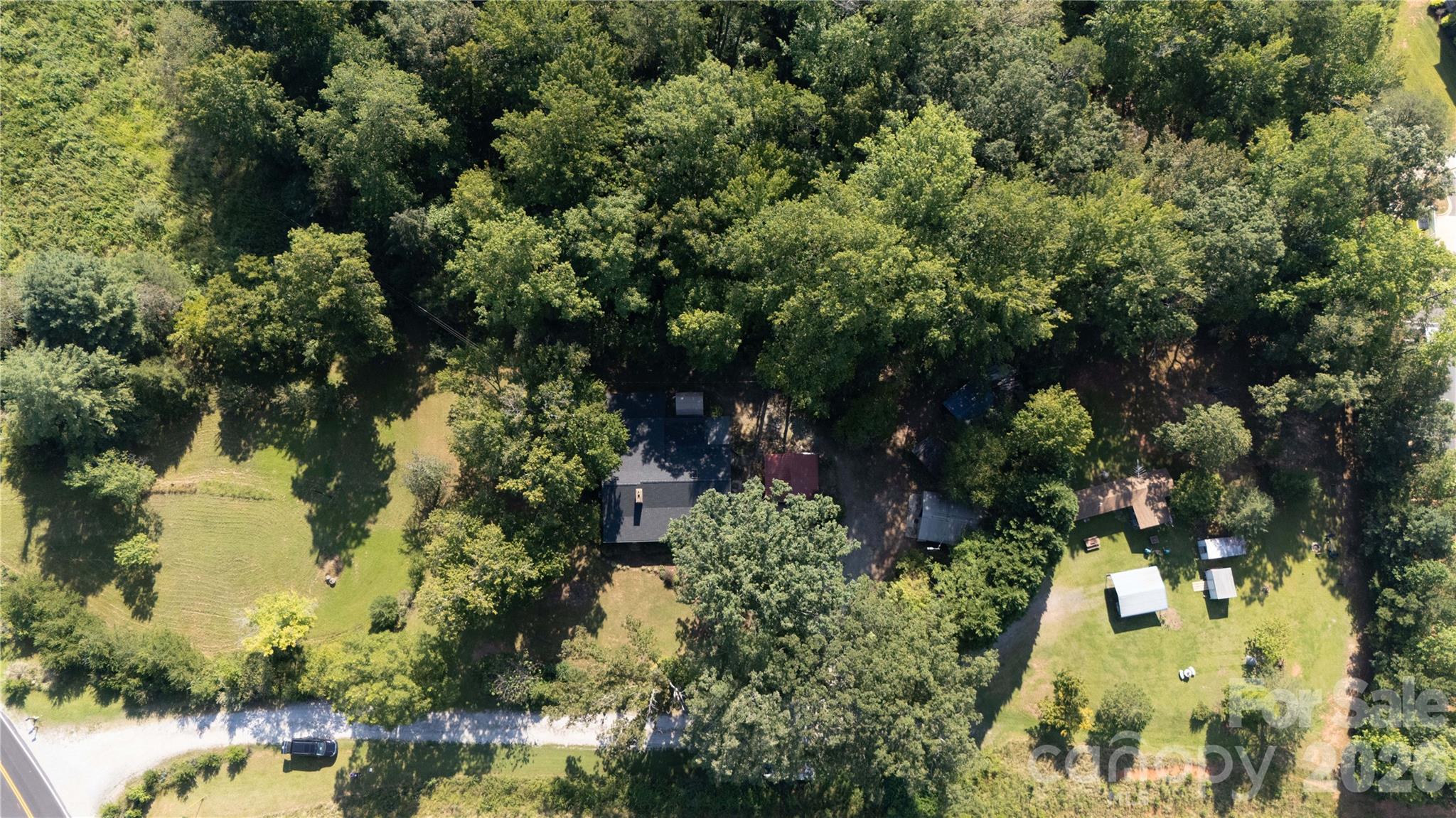 main property photo 14