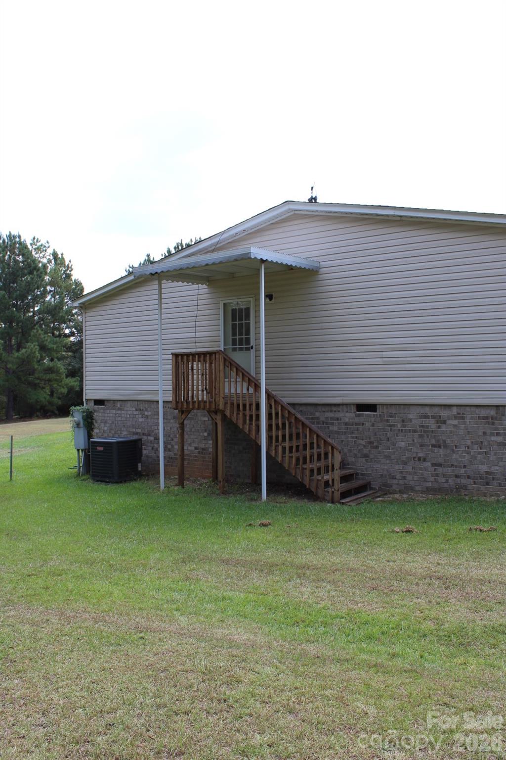 main property photo 34