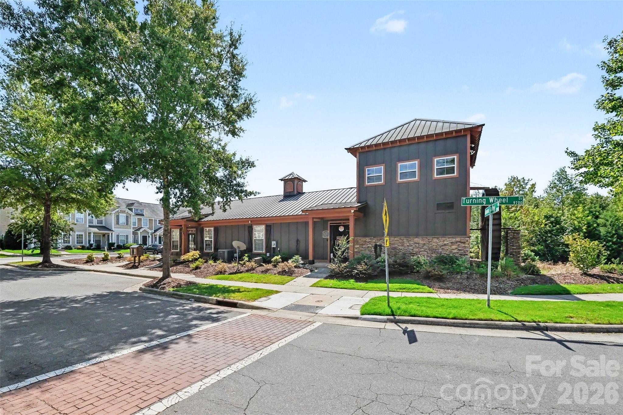 main property photo 22