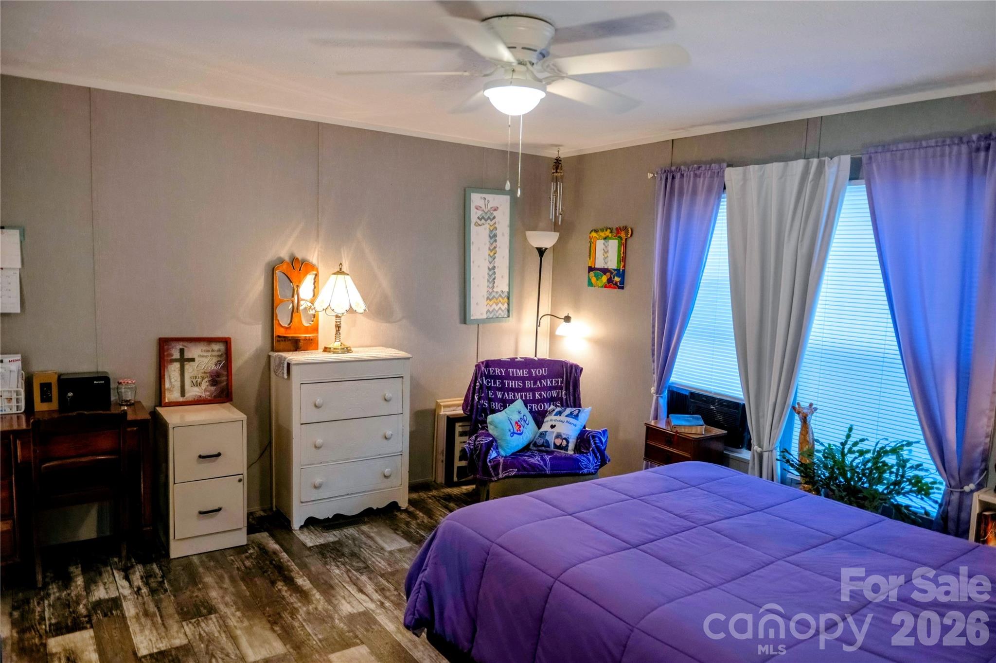 main property photo 10