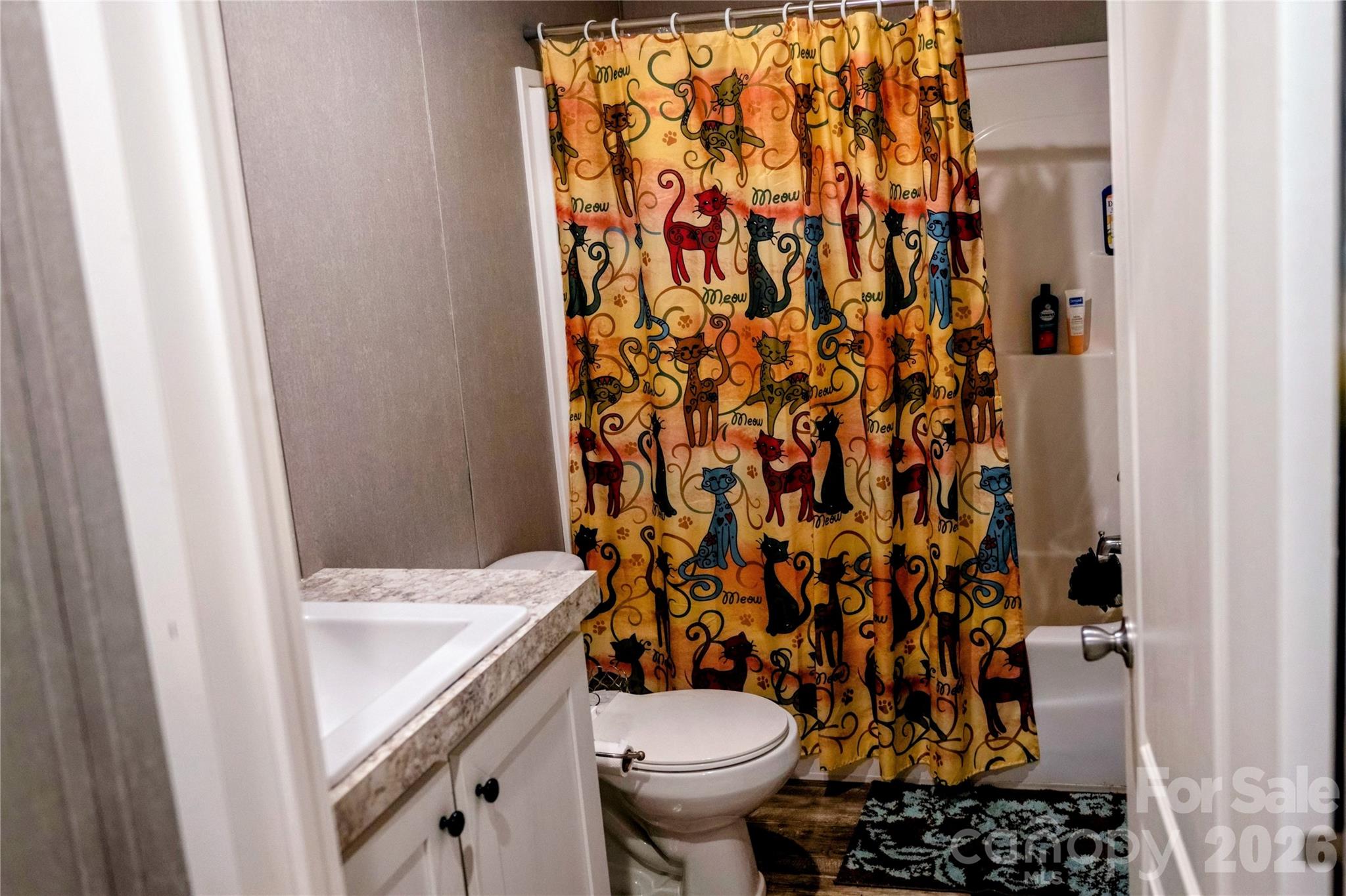 main property photo 16