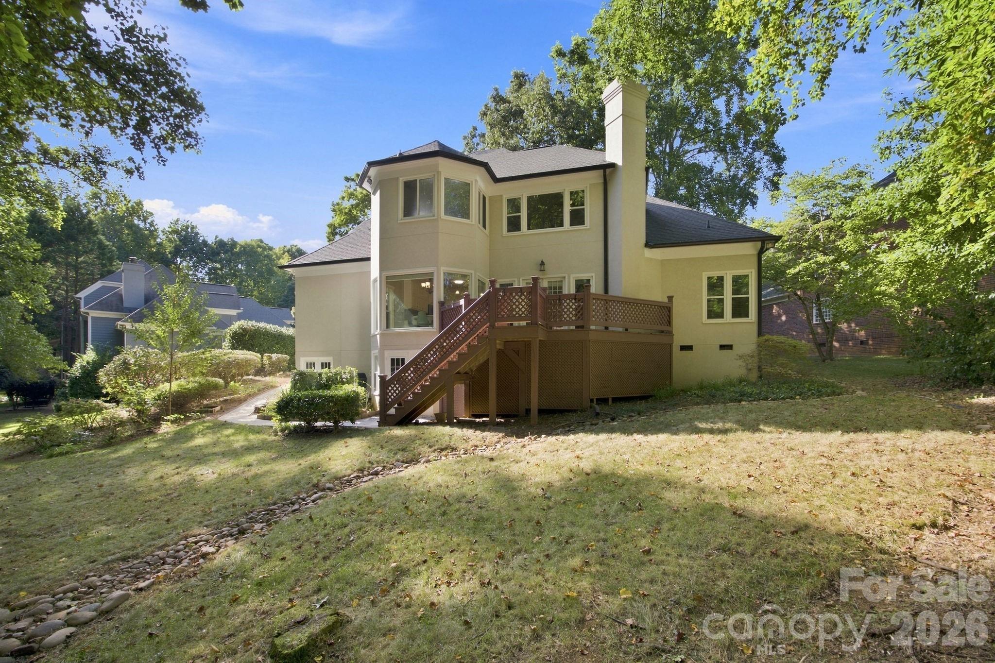 main property photo 34
