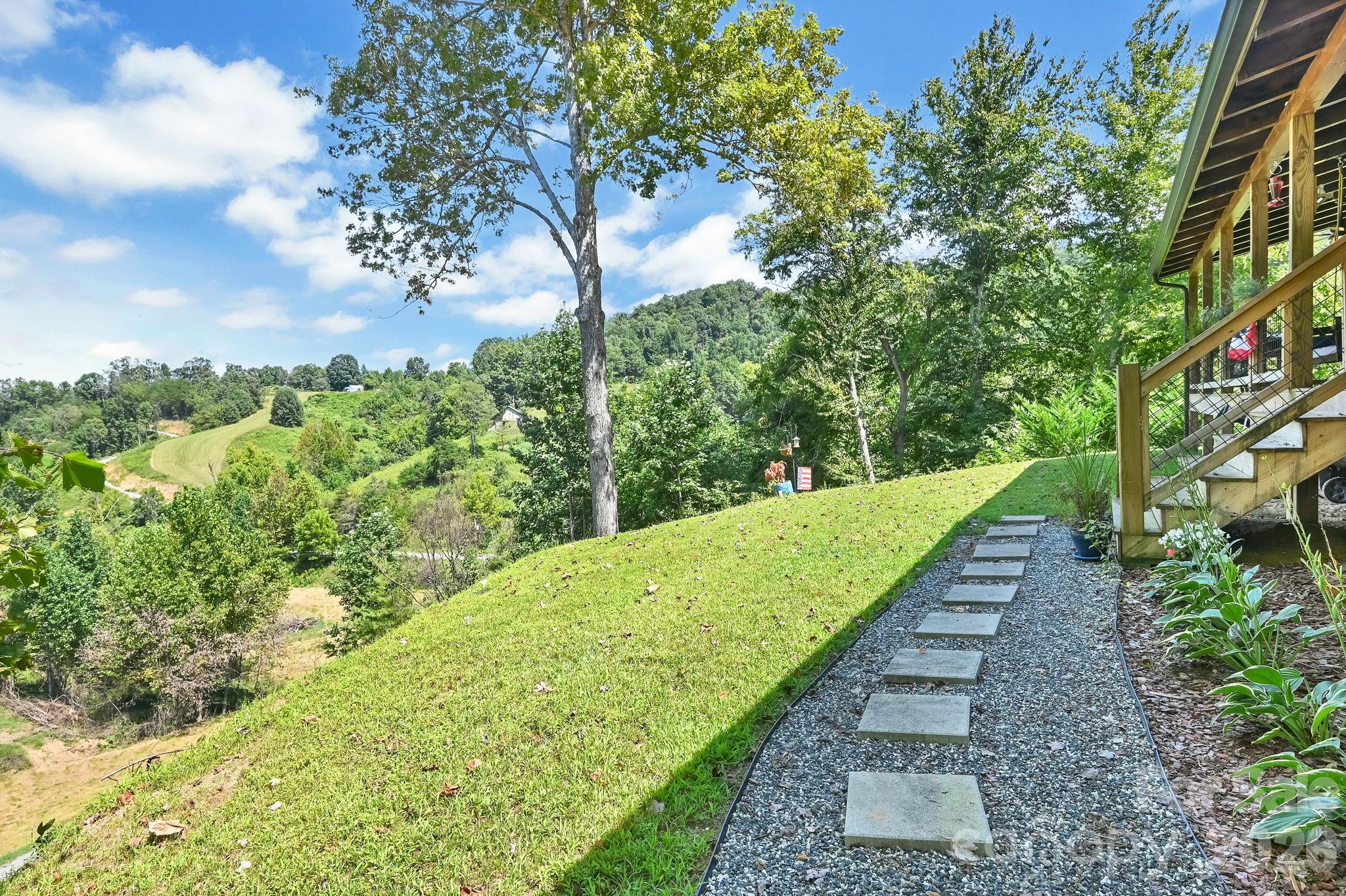 main property photo 31