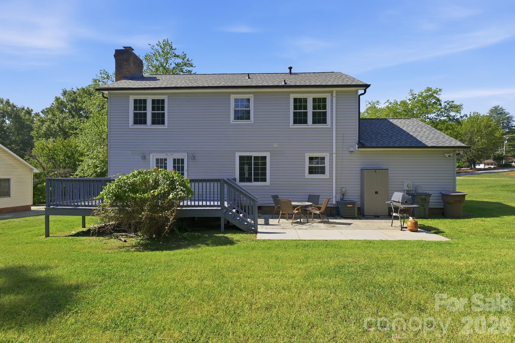 main property photo 26