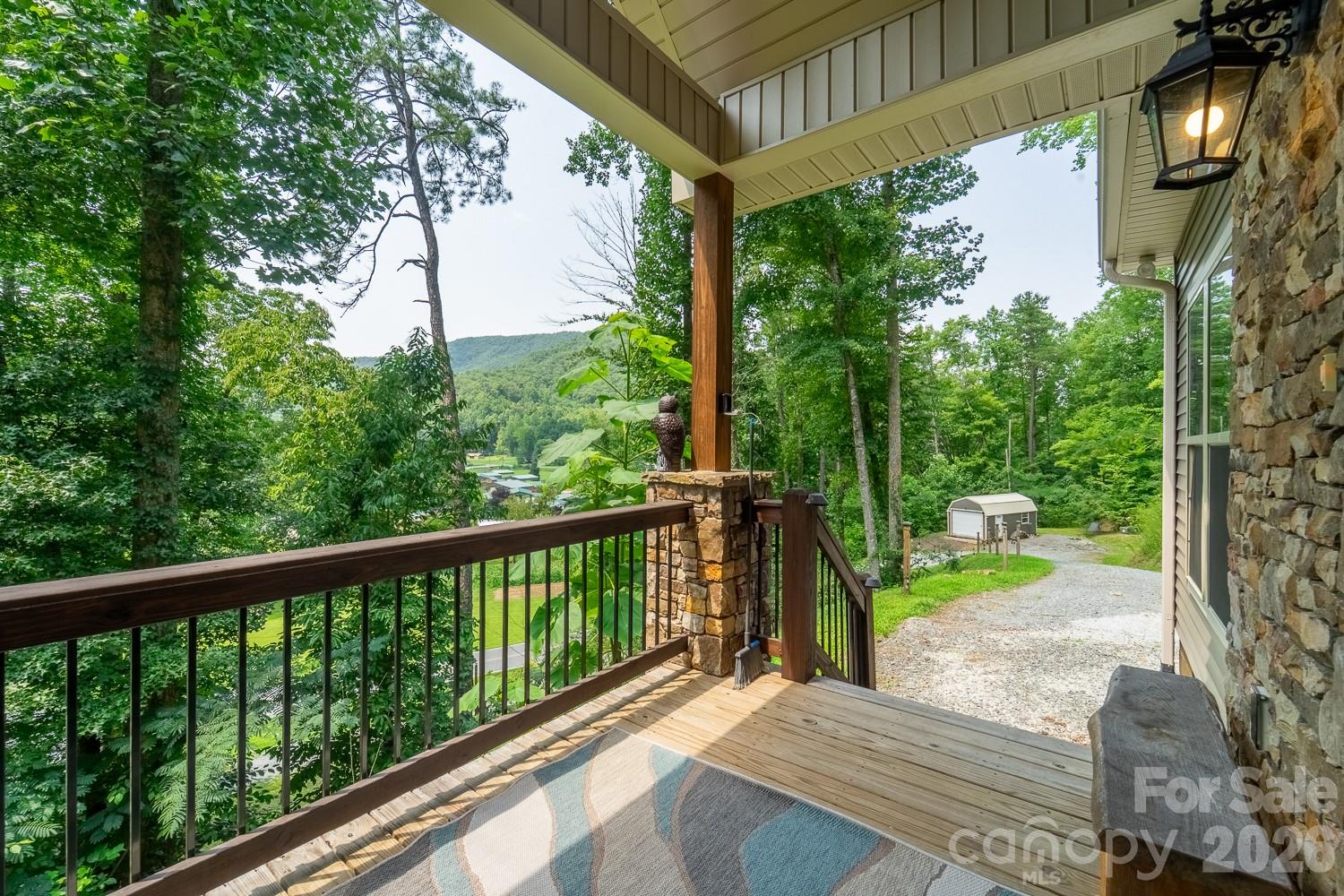 main property photo 11