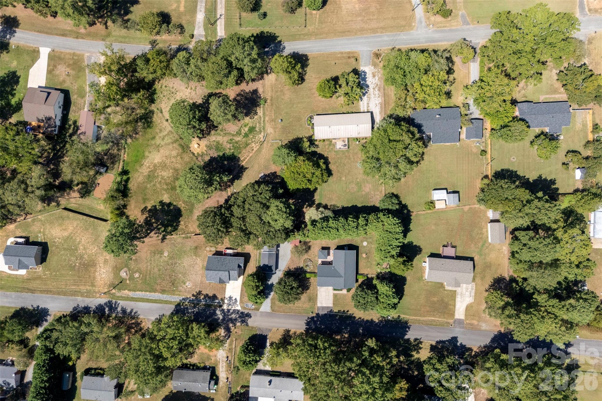 main property photo 34