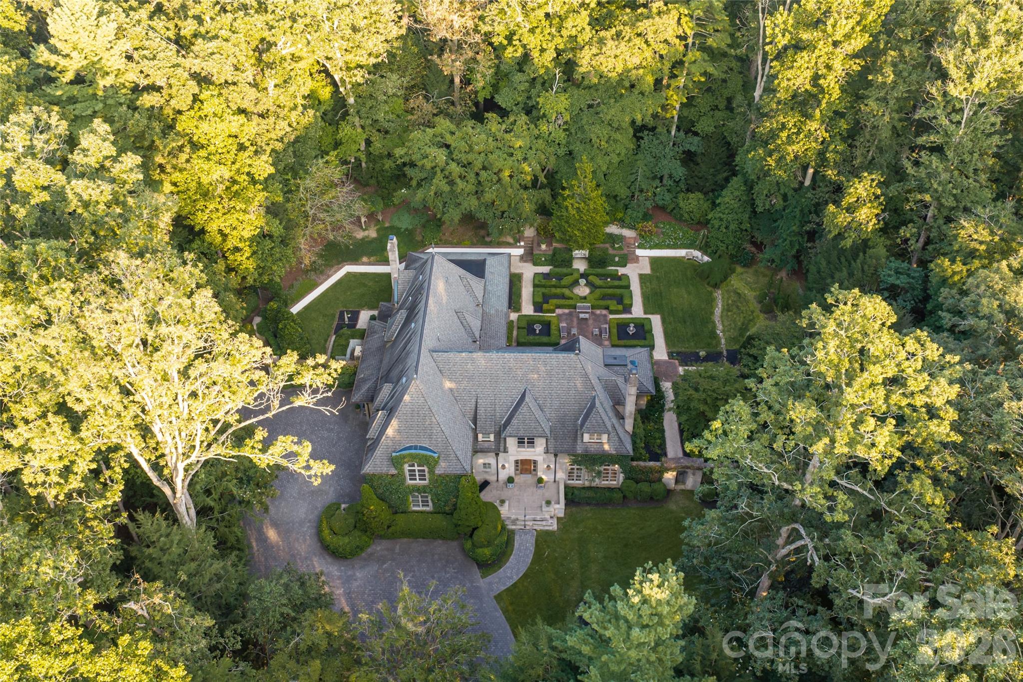 main property photo 43
