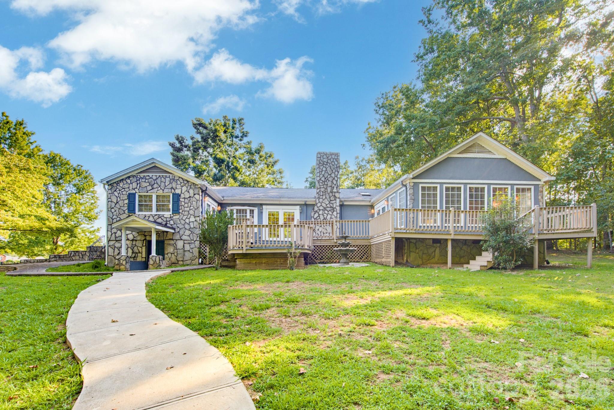 main property photo 25