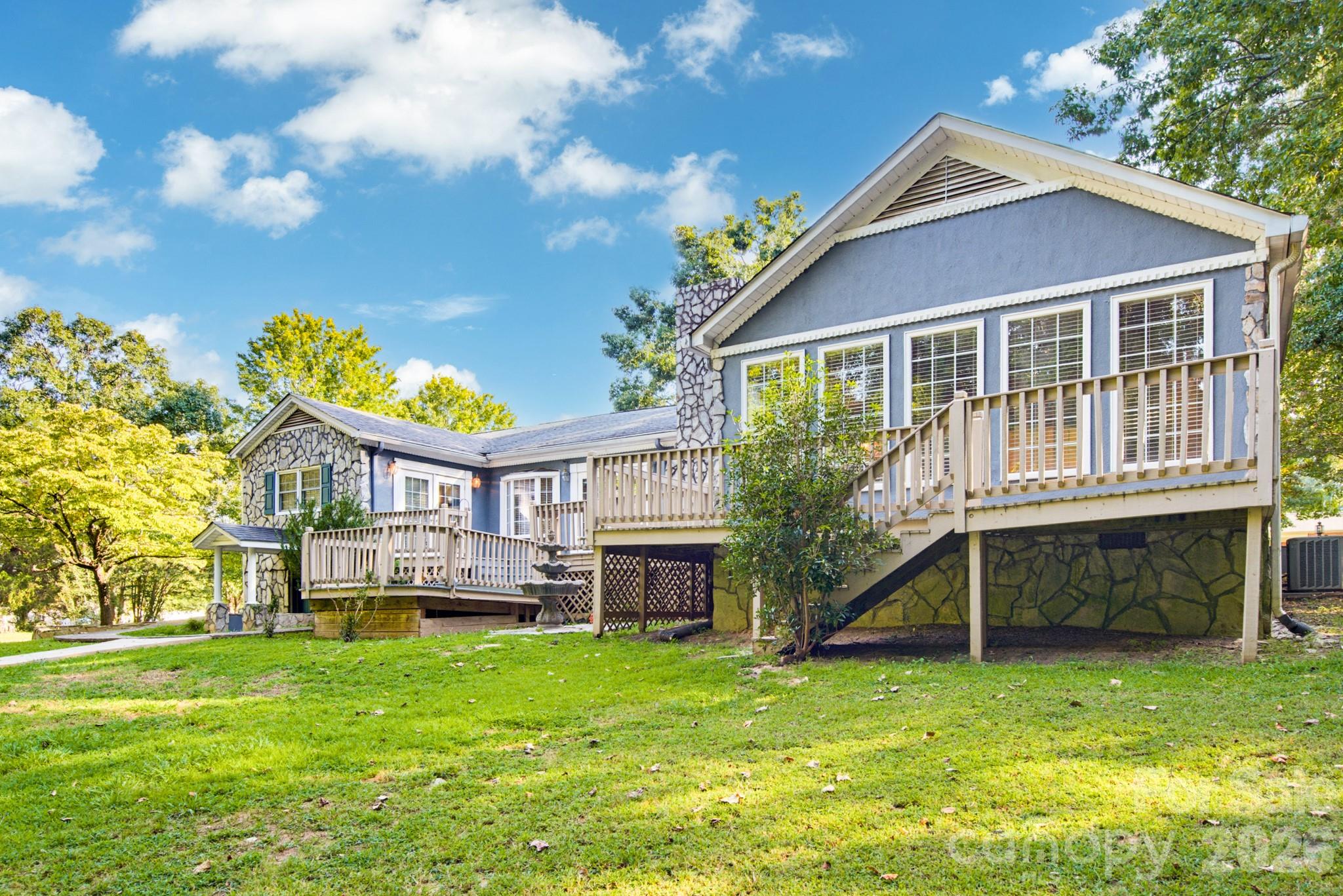 main property photo 26