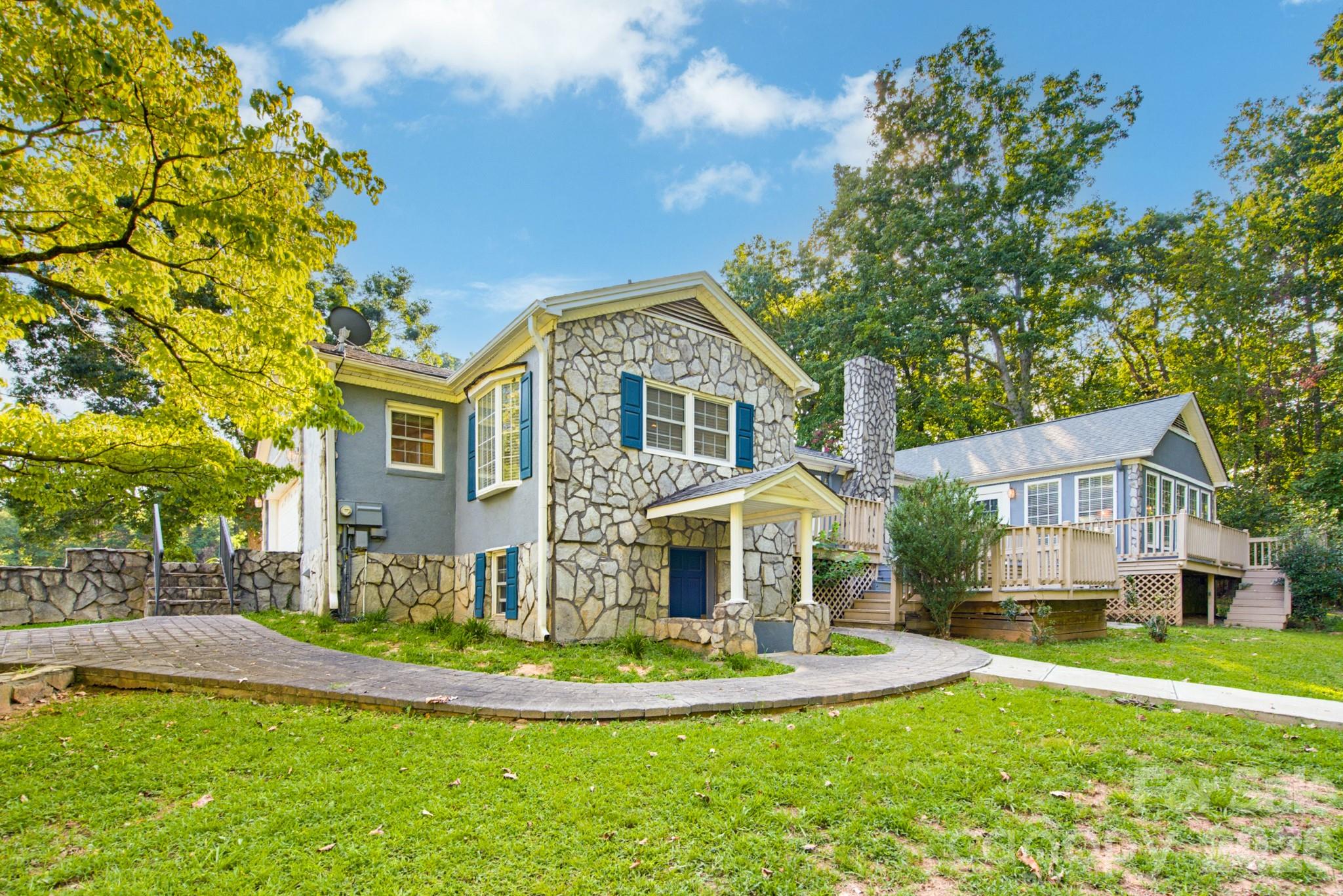 main property photo 27