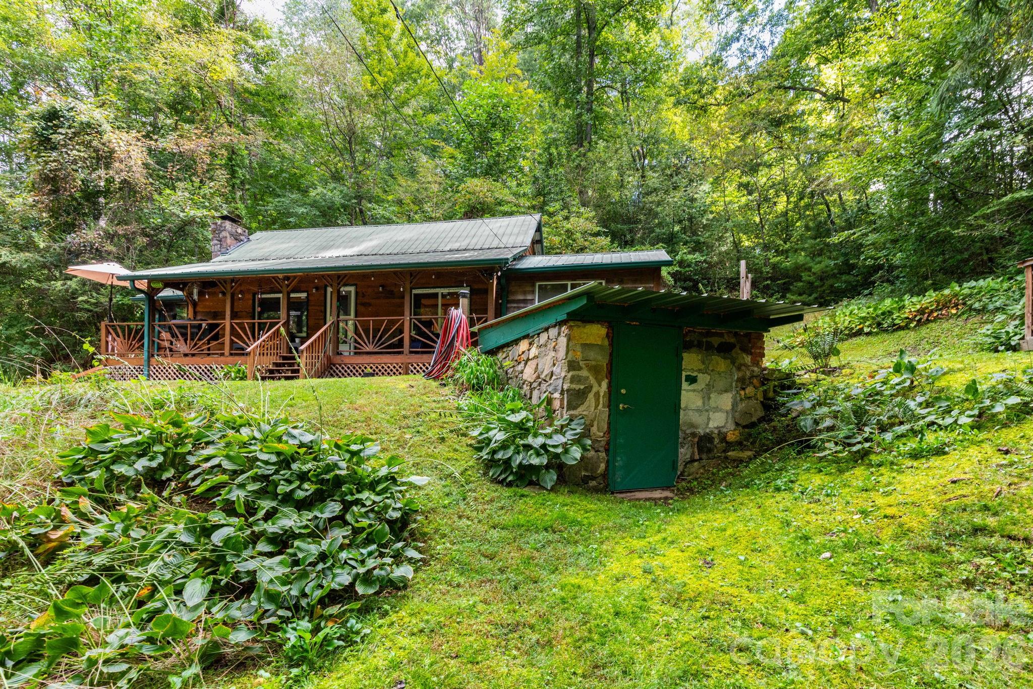 main property photo 24