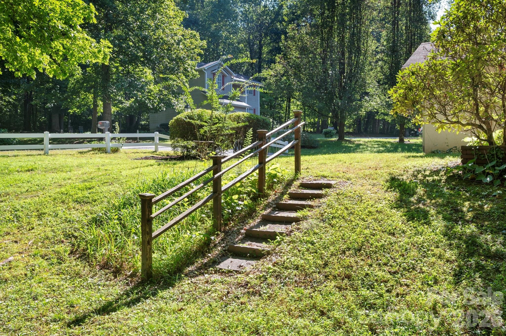 main property photo 31