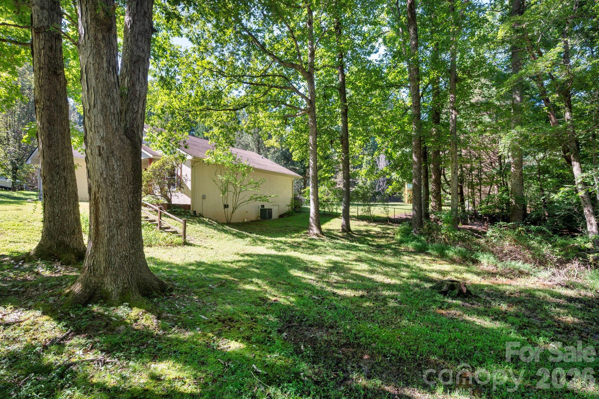 main property photo 39