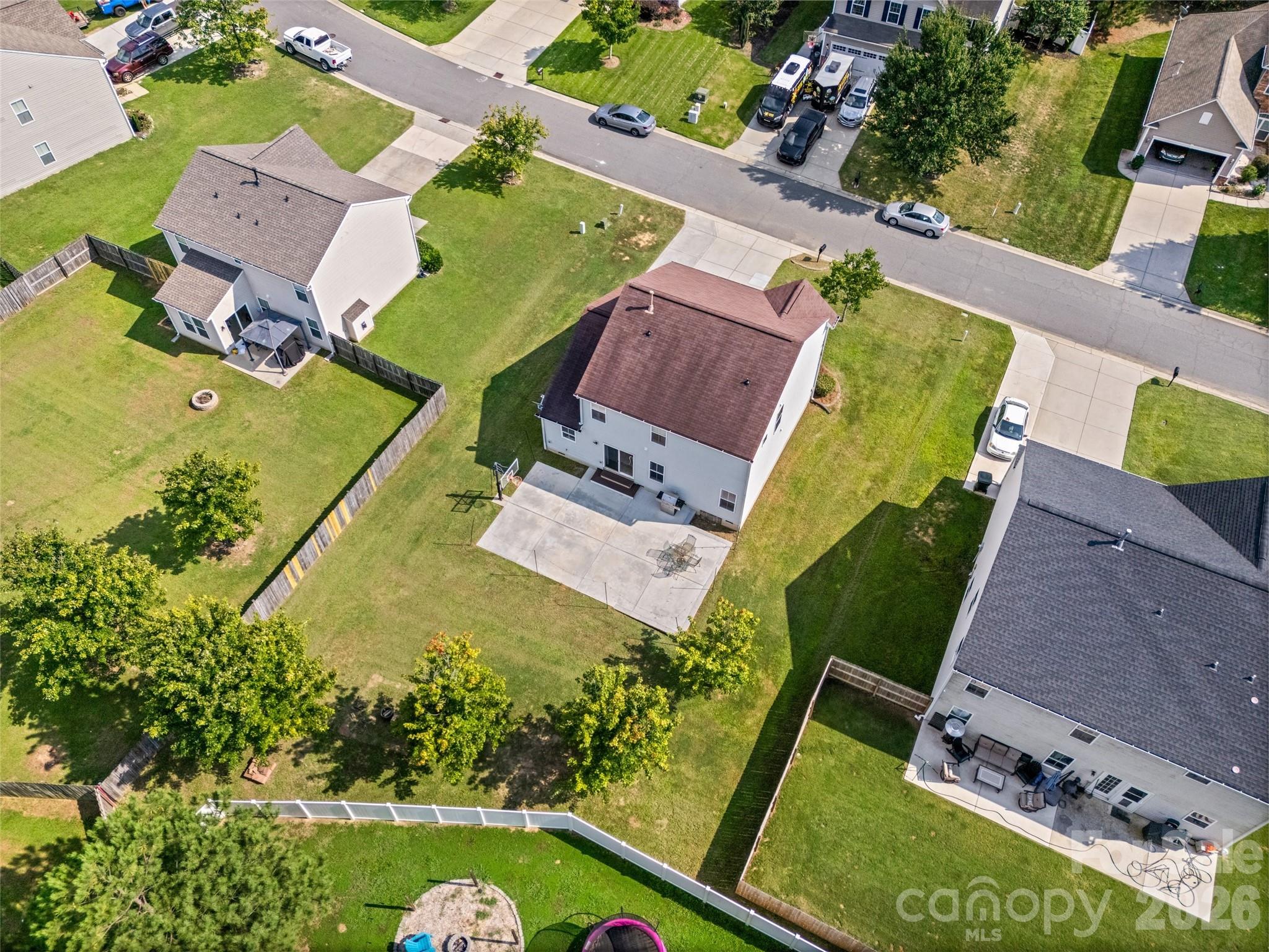 main property photo 29