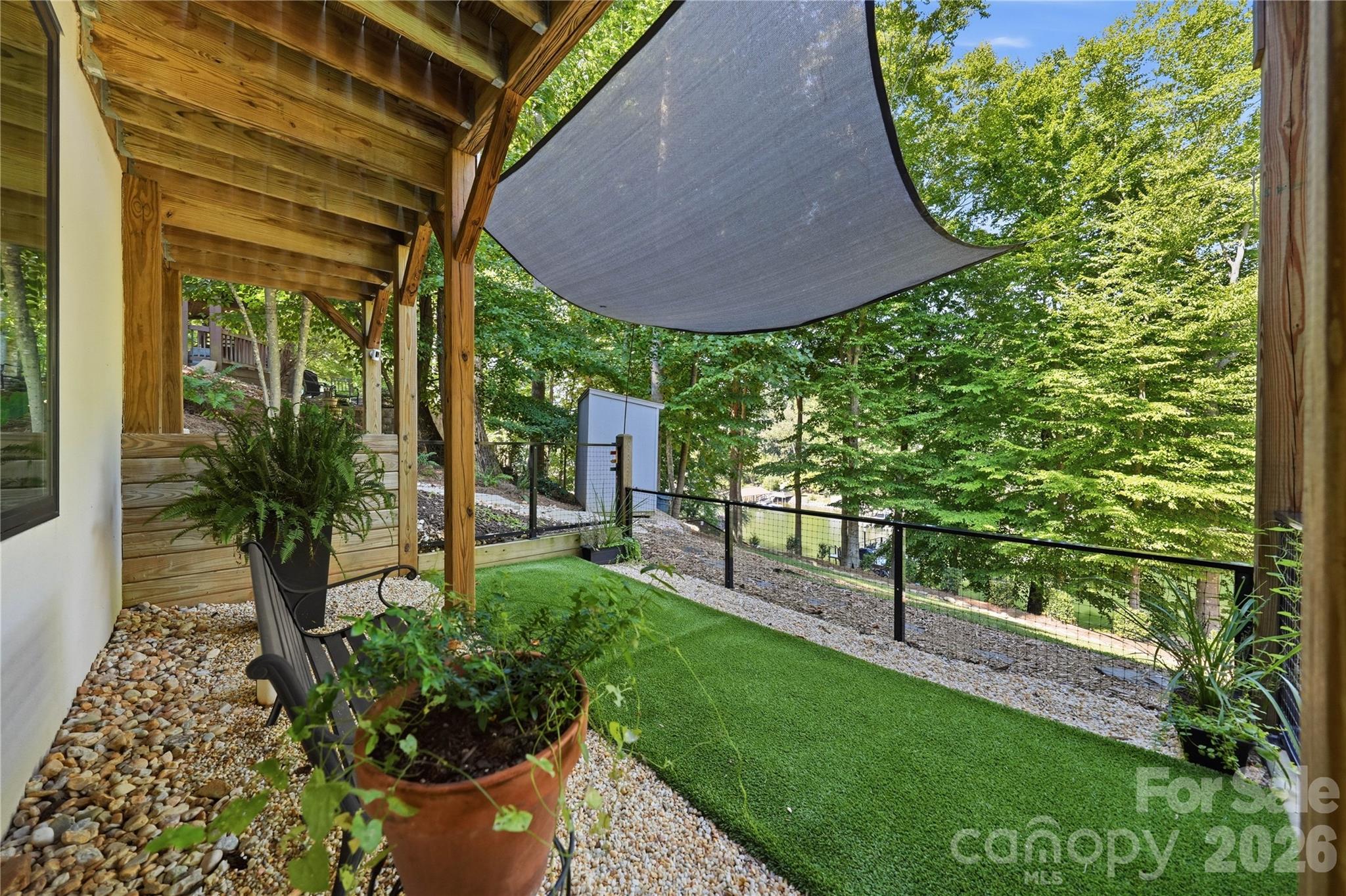 main property photo 45