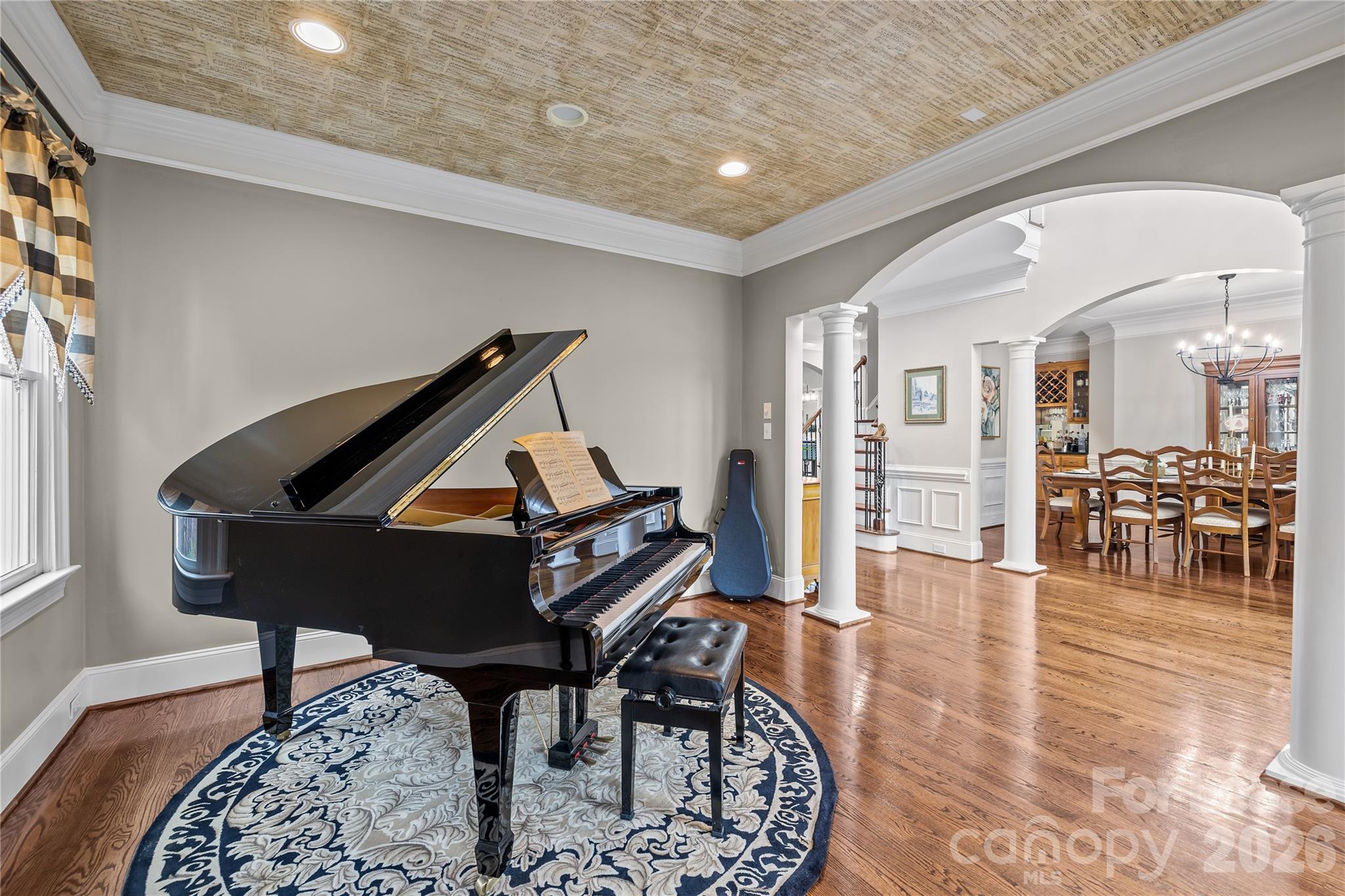 main property photo 24