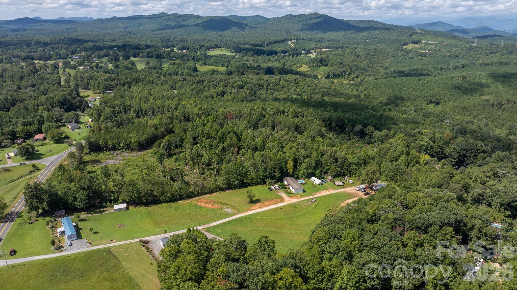 main property photo 27