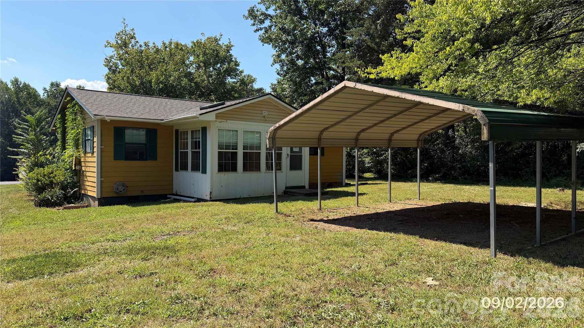 main property photo 12