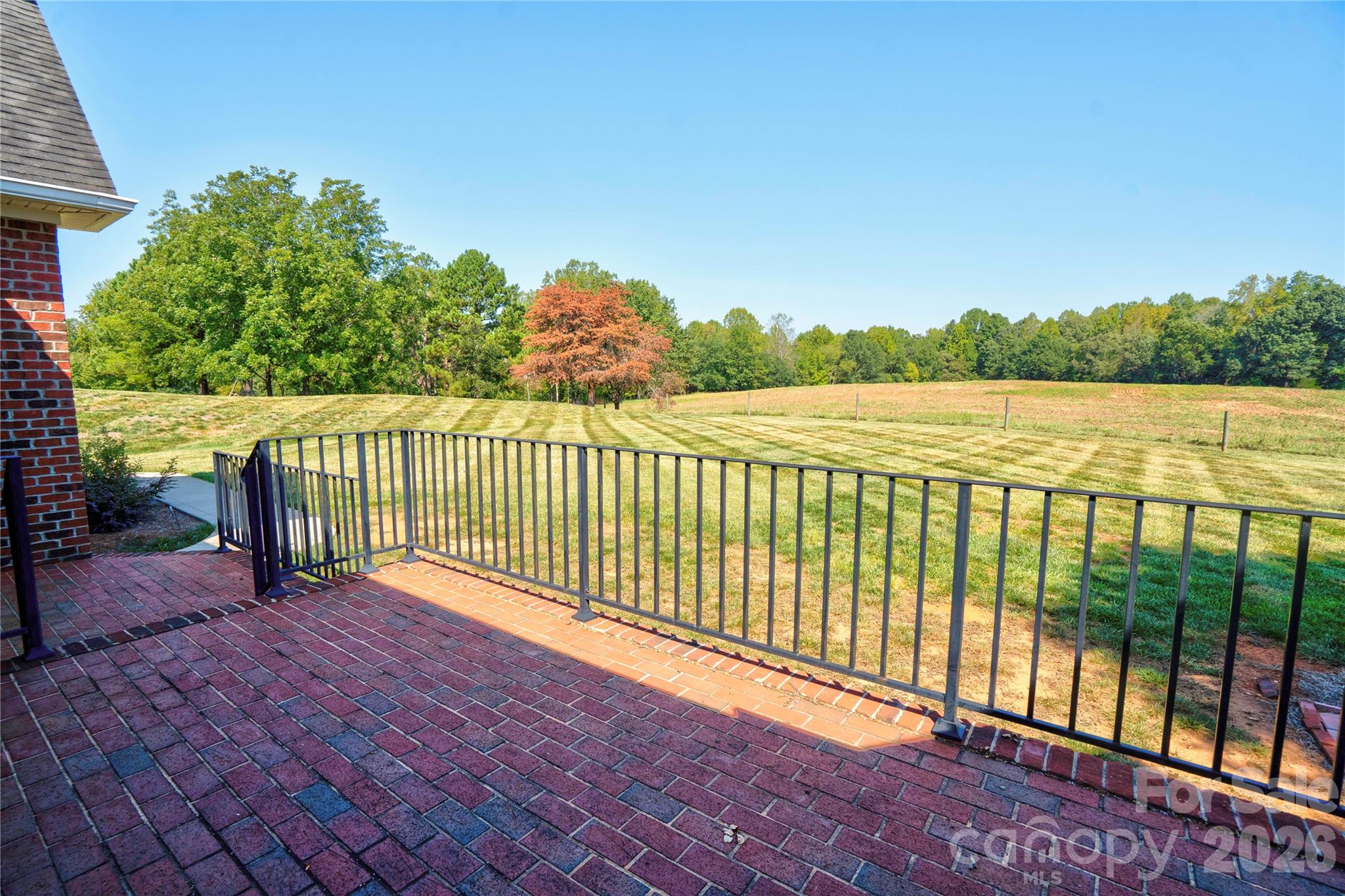 main property photo 38