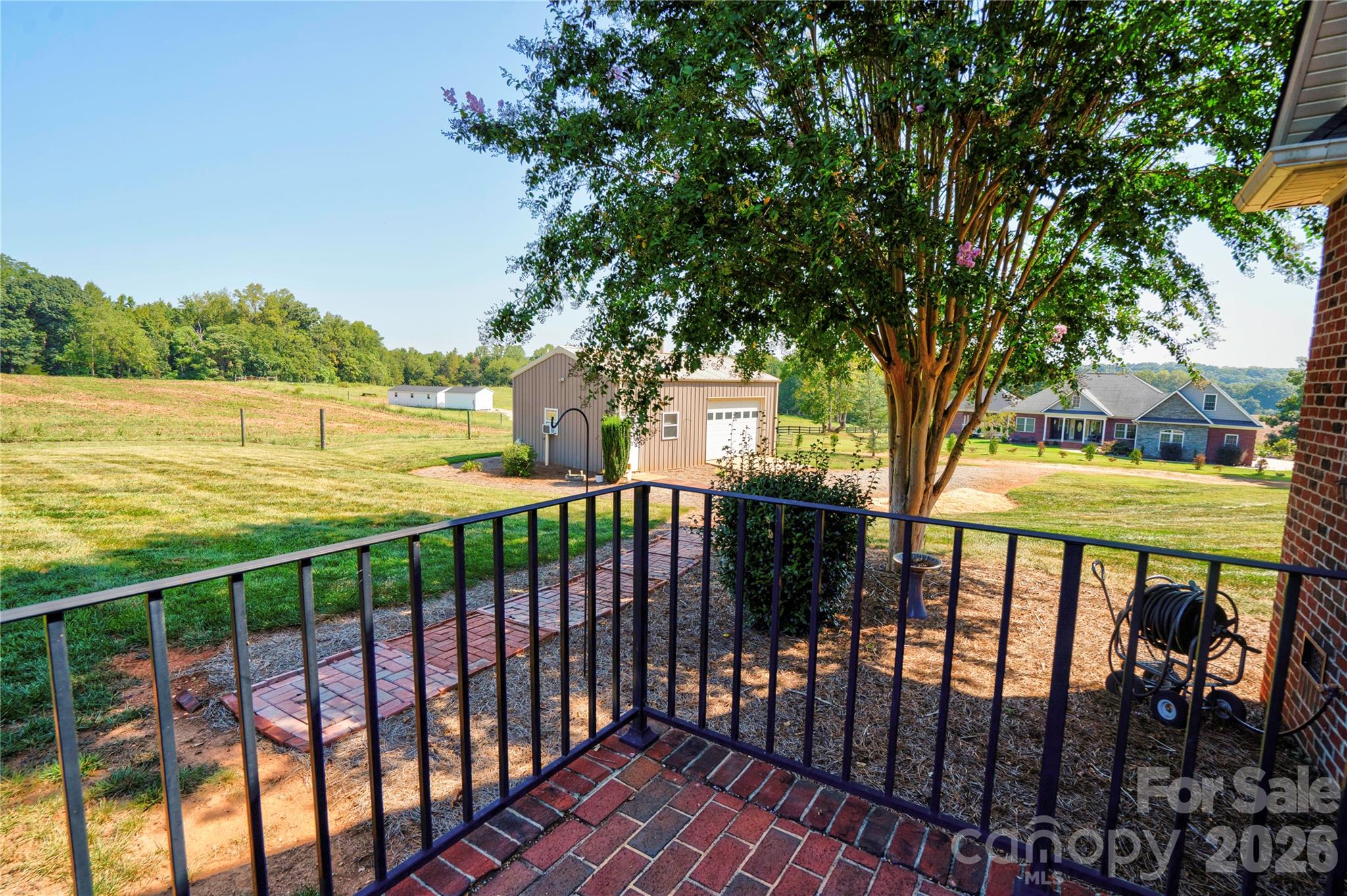 main property photo 39