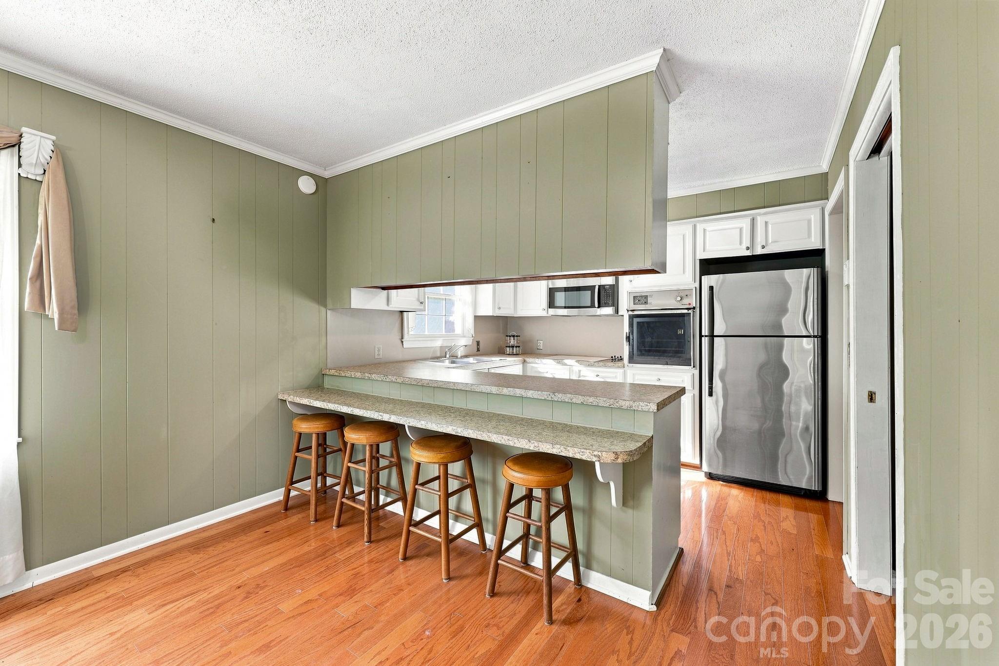 main property photo 17
