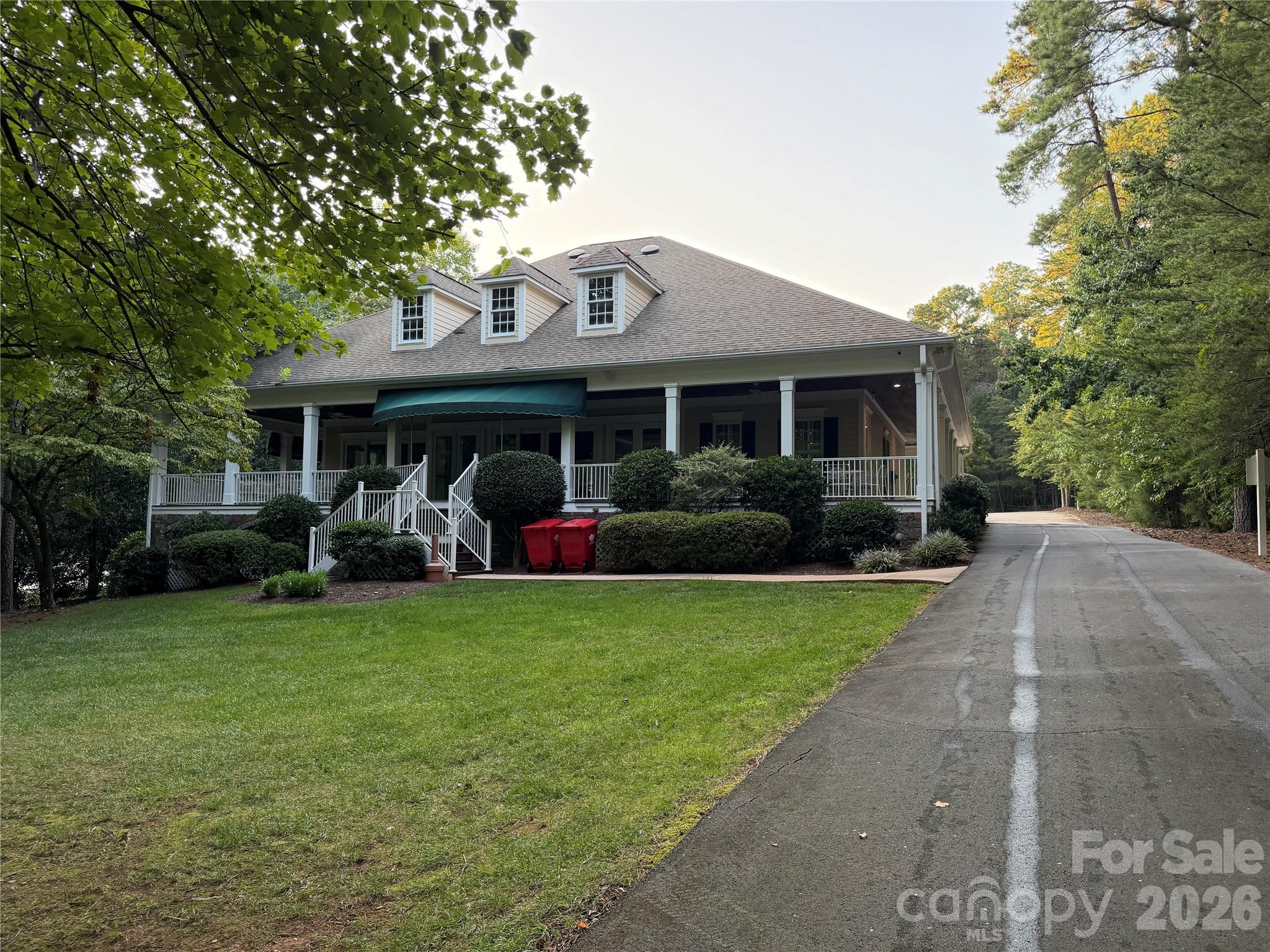 main property photo 16