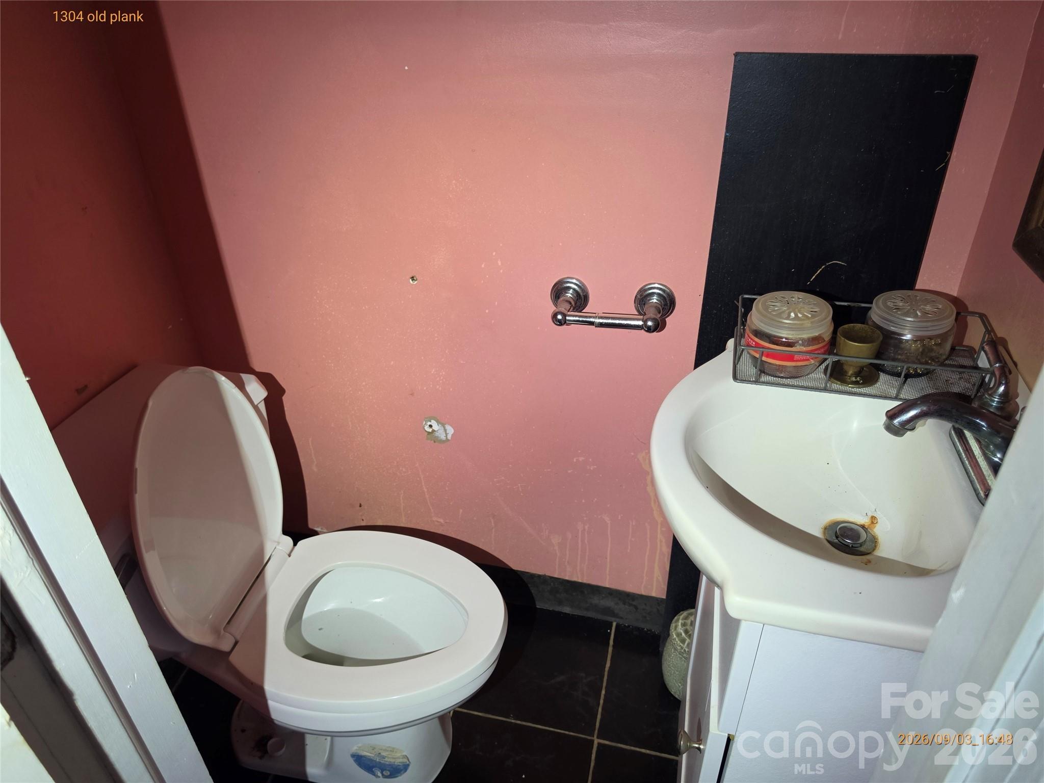 main property photo 7