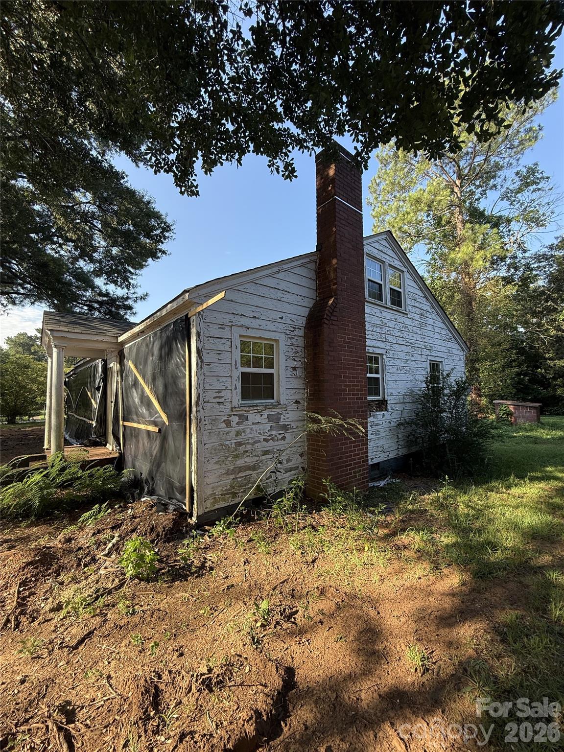 main property photo 37