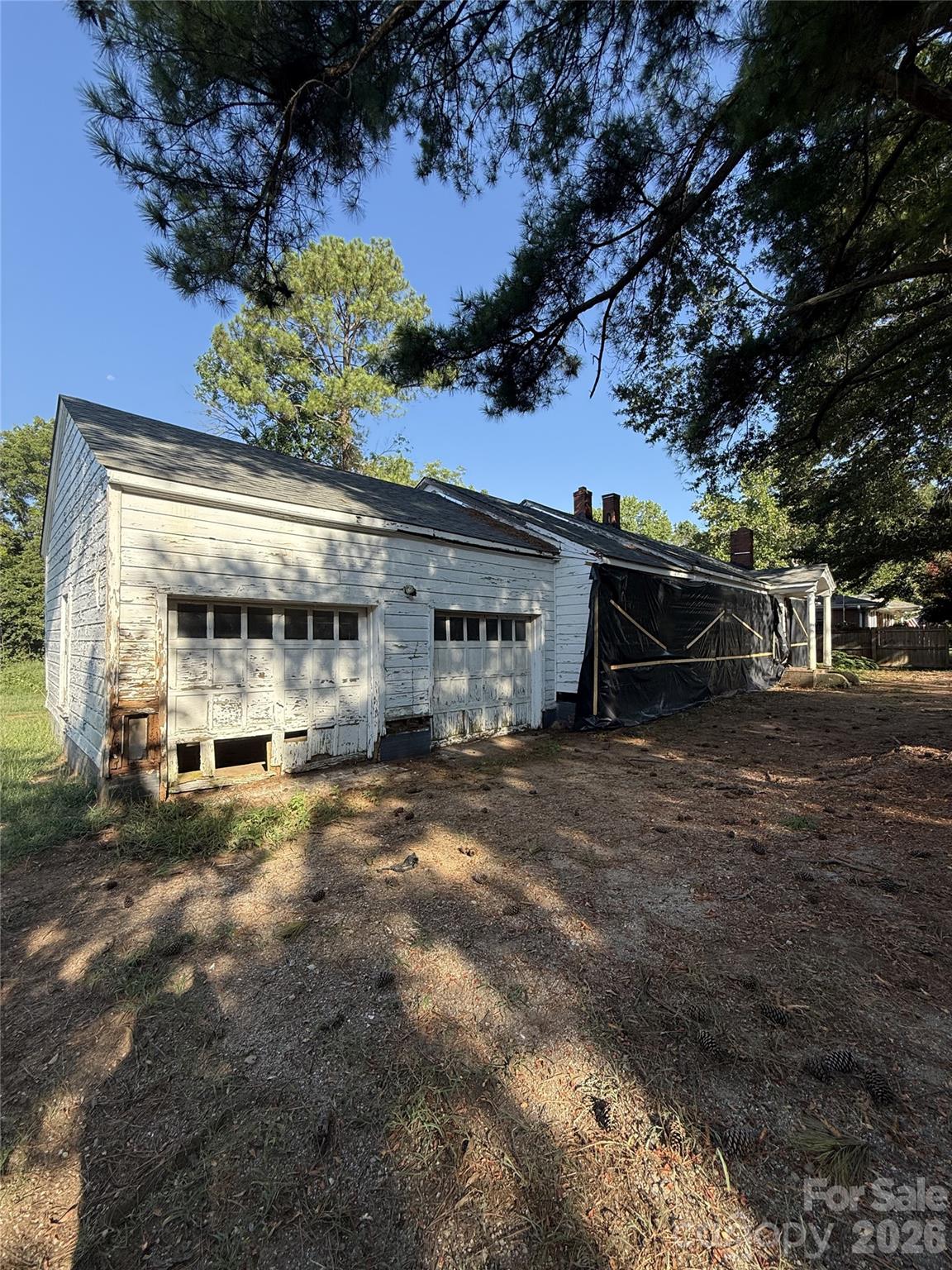 main property photo 40