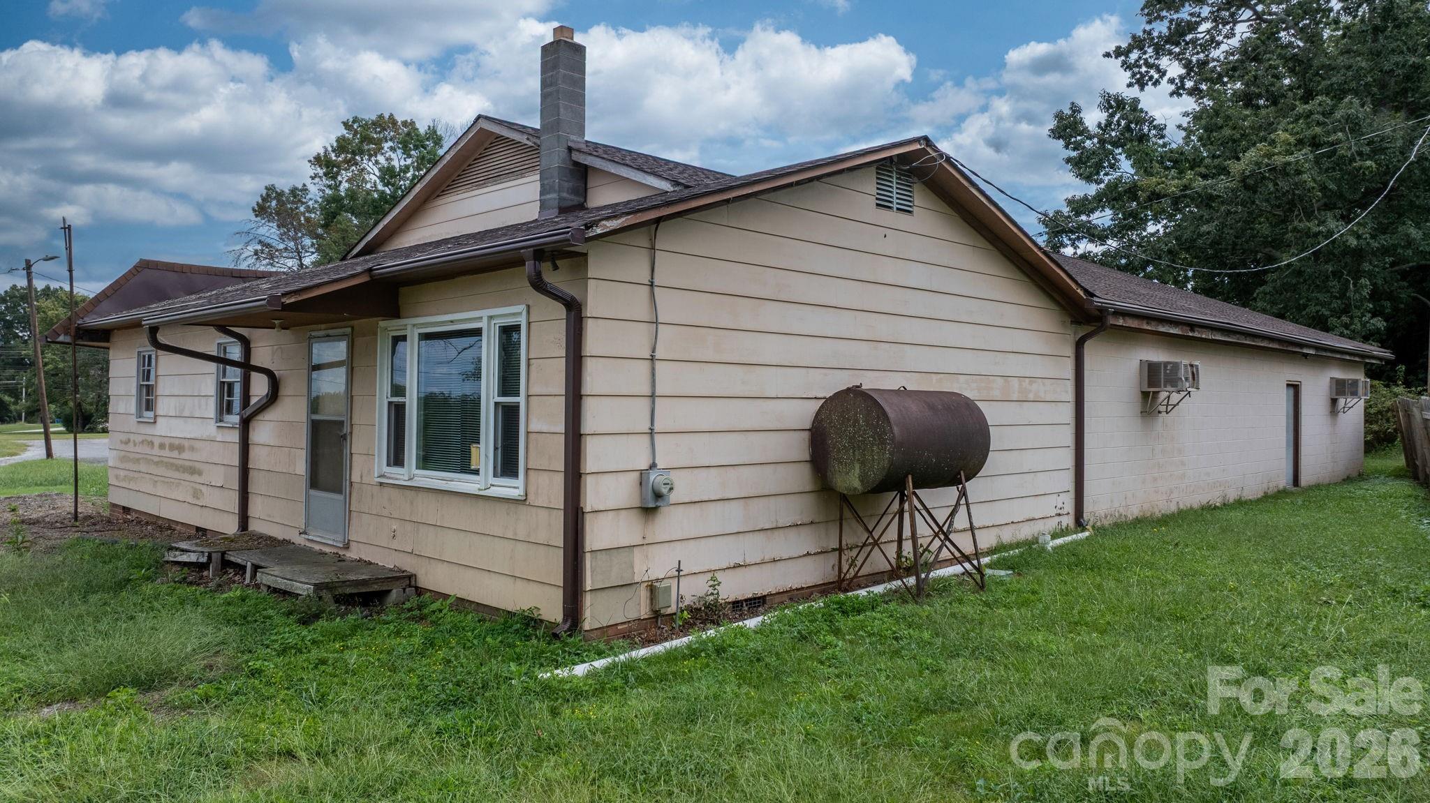 main property photo 43