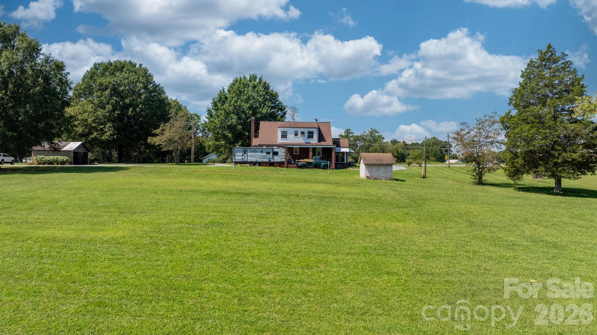 main property photo 34