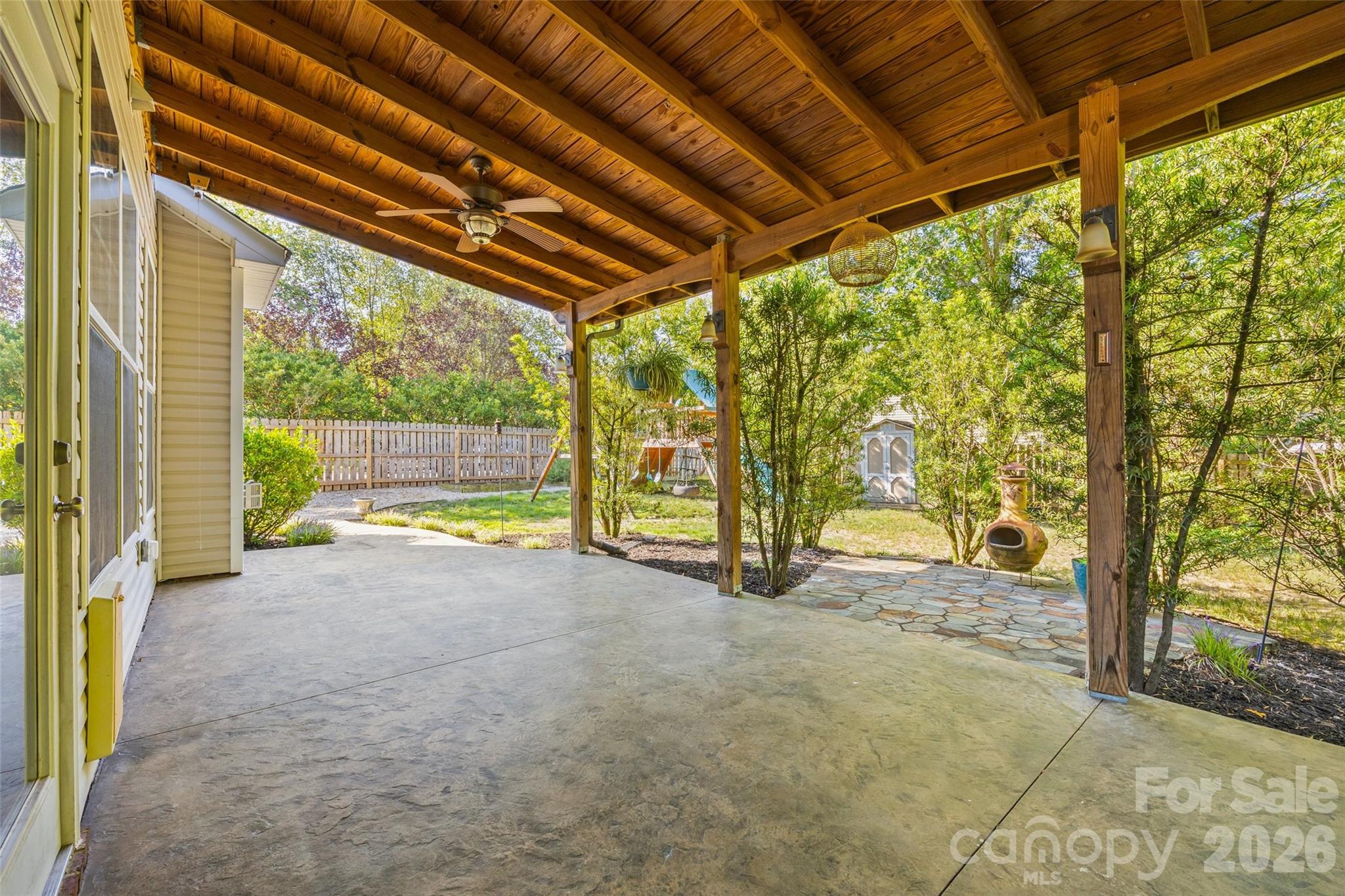 main property photo 35