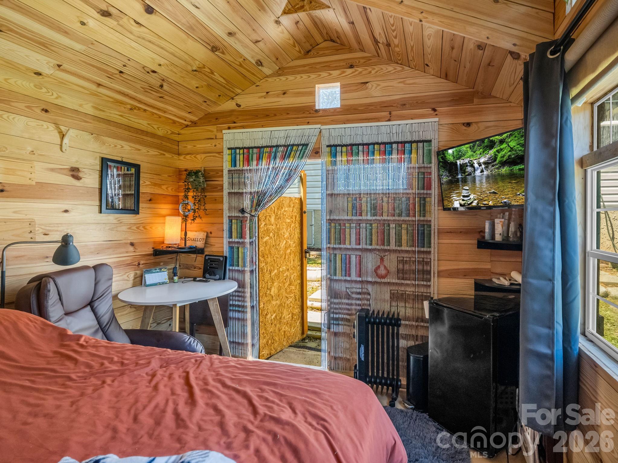 main property photo 47