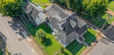 image of property with 6 Bed | 5 Bath | 3,409 Sqft