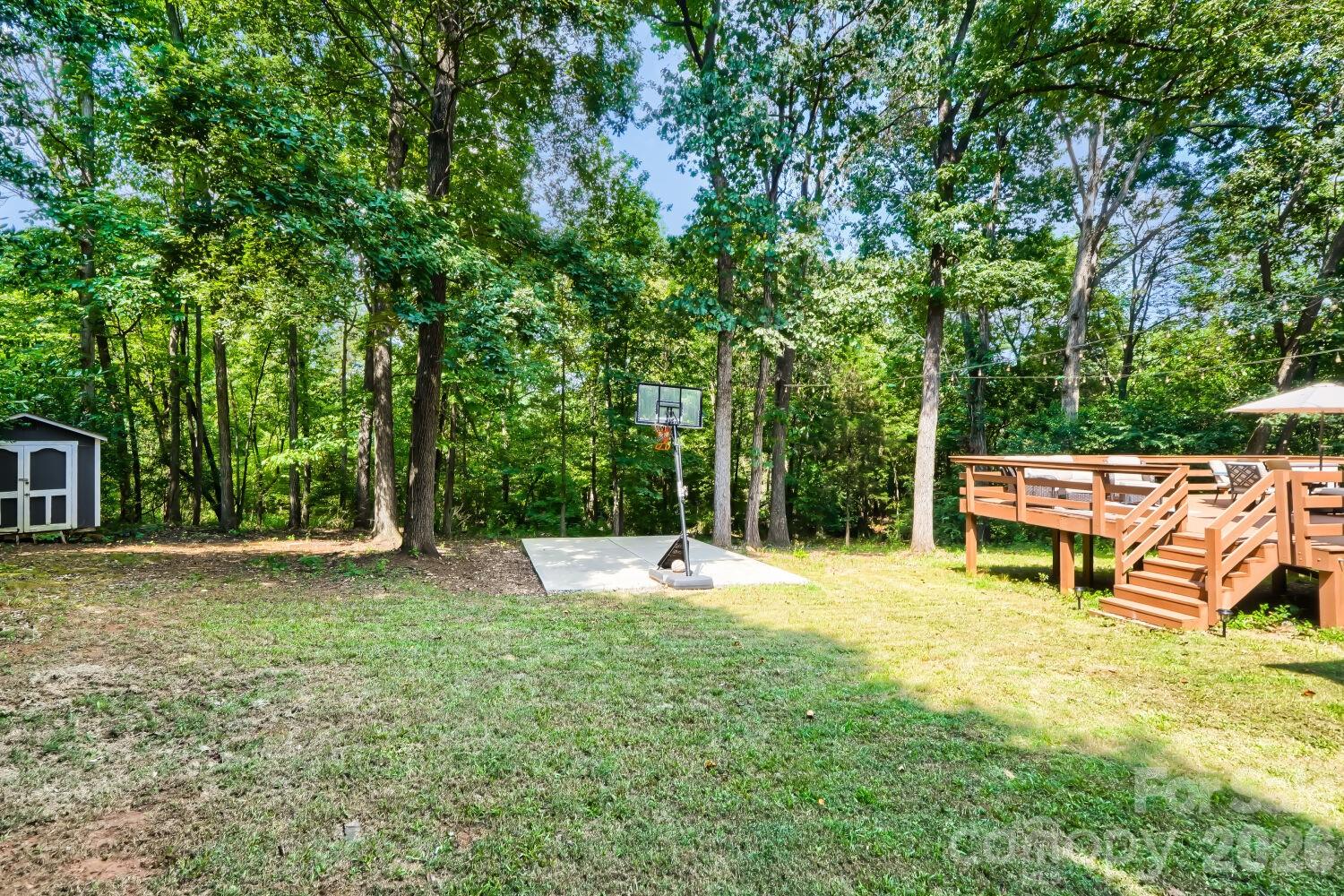 main property photo 26