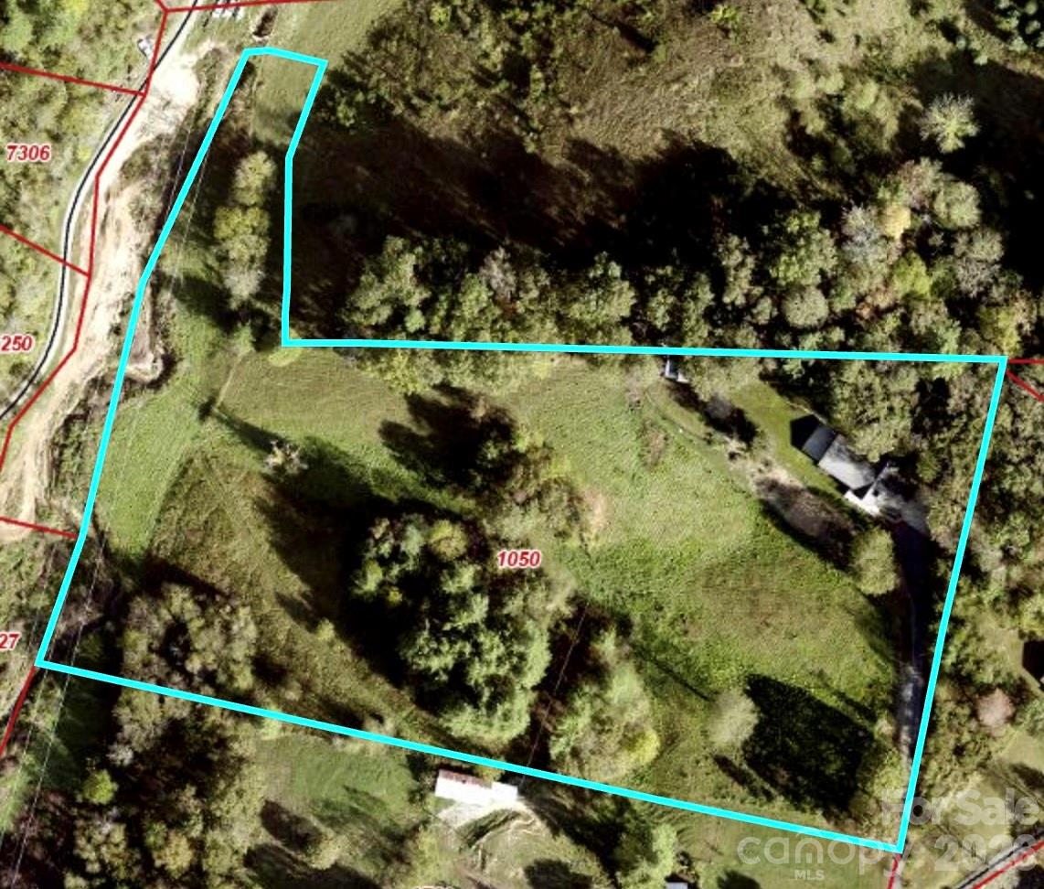 main property photo 6
