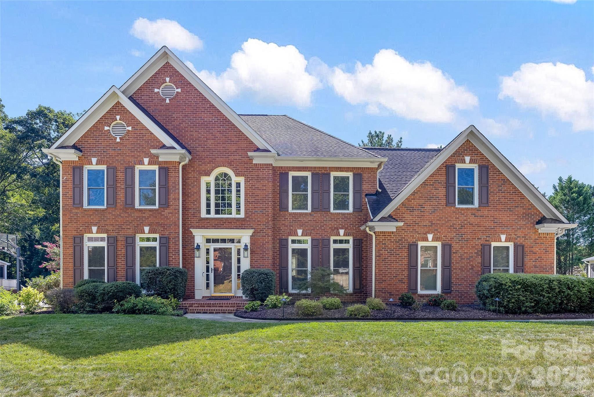 main property photo 0