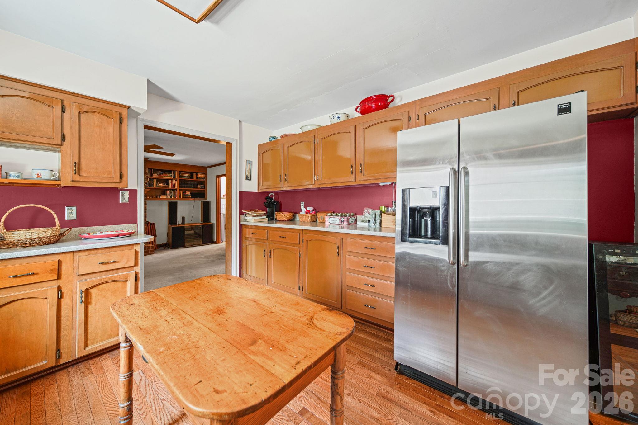 main property photo 20