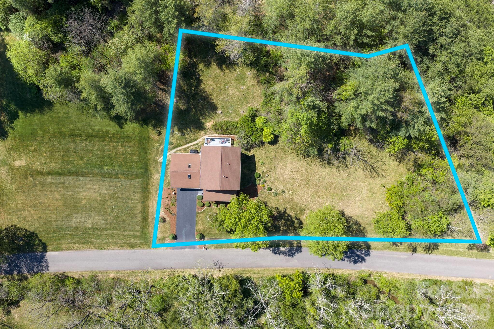 main property photo 35