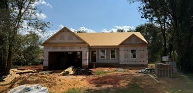image of property with 3 Bed | 2 Bath | 1,364 Sqft