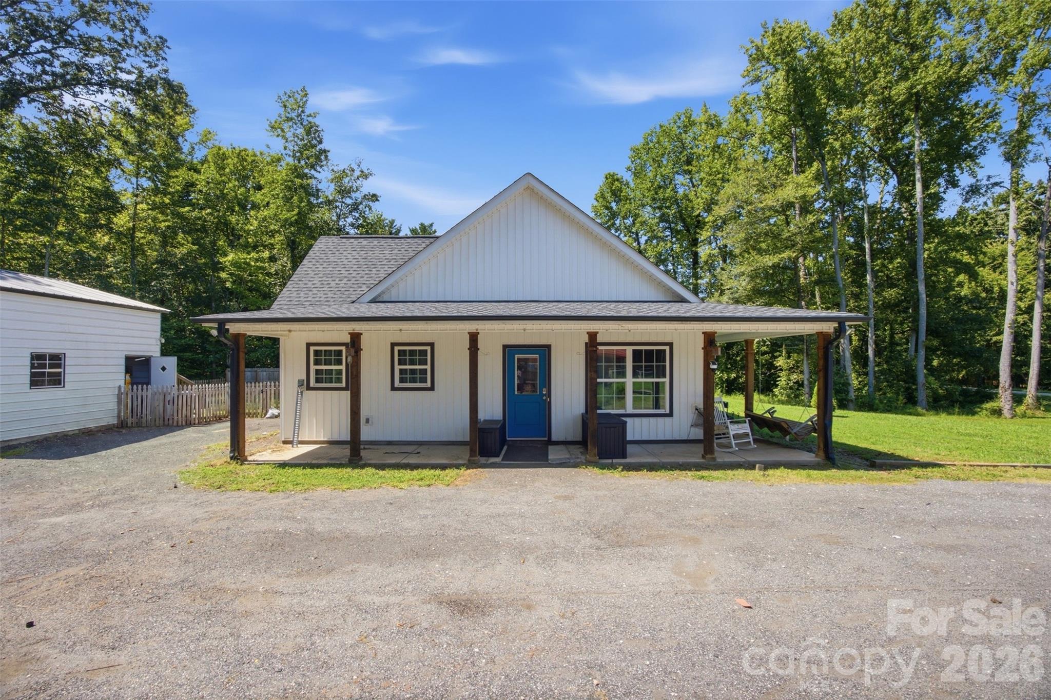 main property photo 18