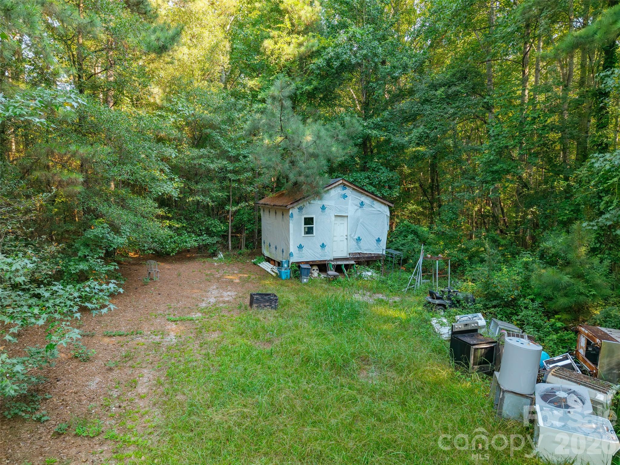 main property photo 7