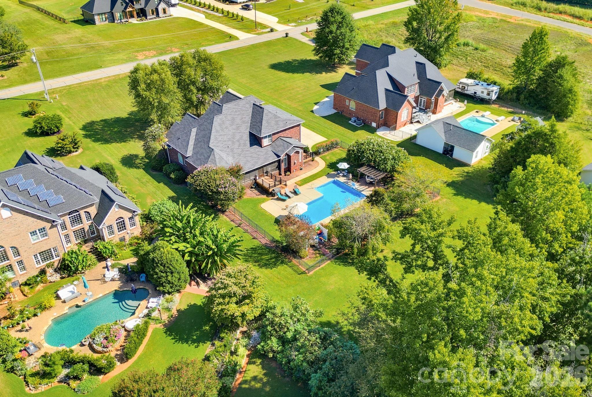main property photo 42
