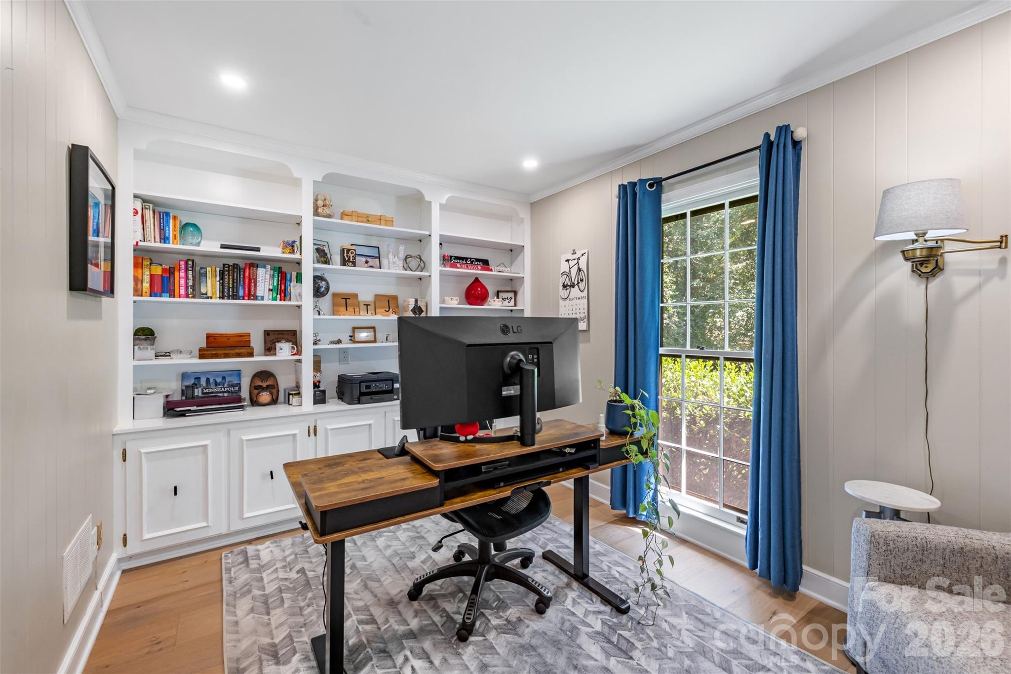main property photo 12
