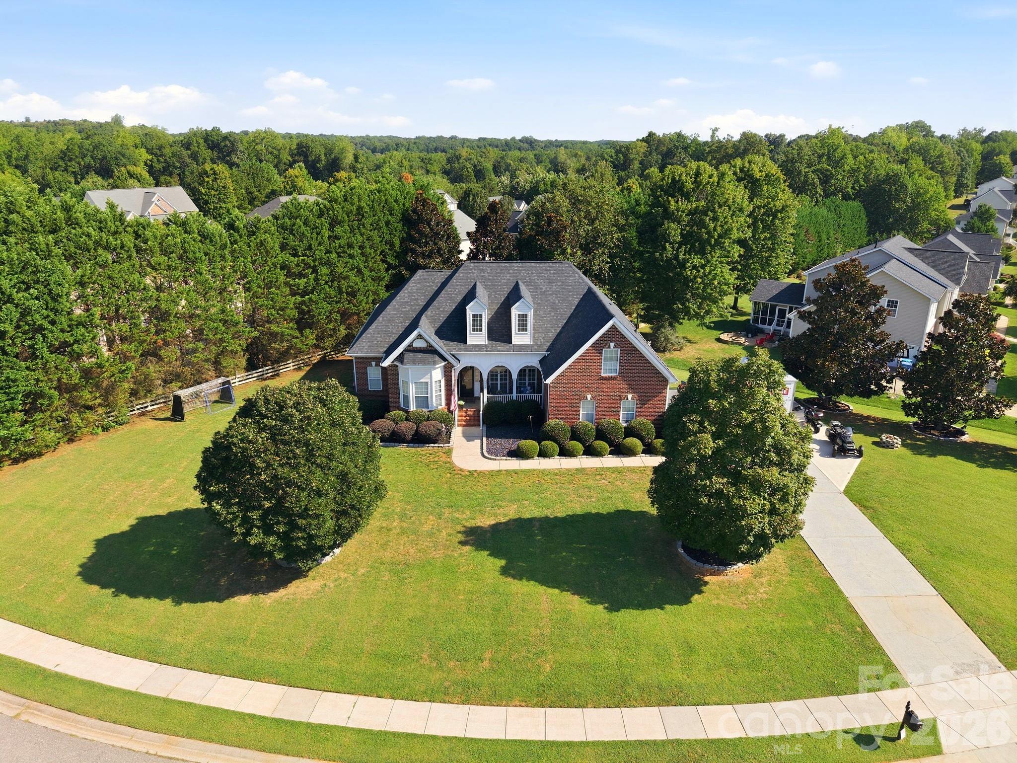 main property photo 1