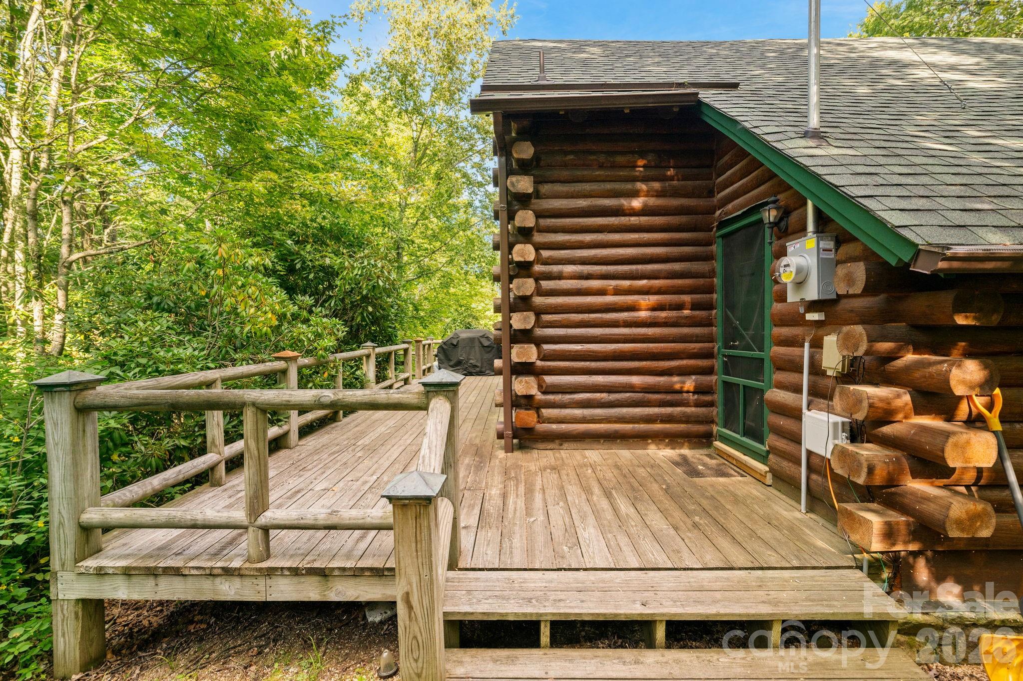 main property photo 30